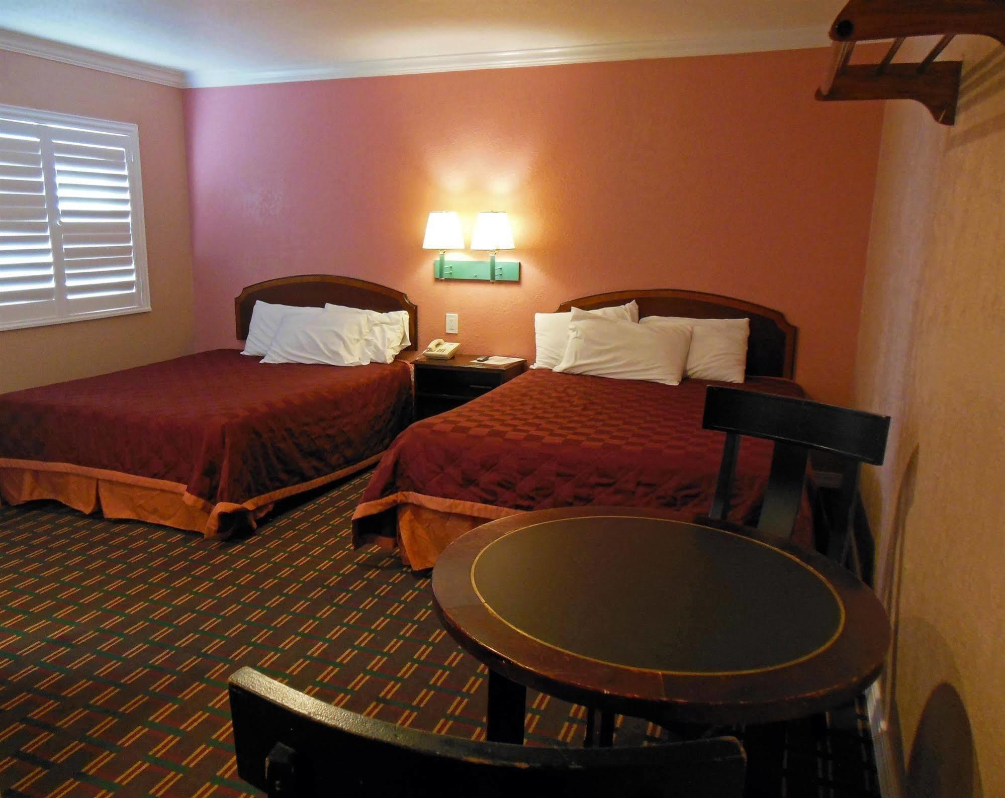 Sealamp Inn Seaside Ngoại thất bức ảnh